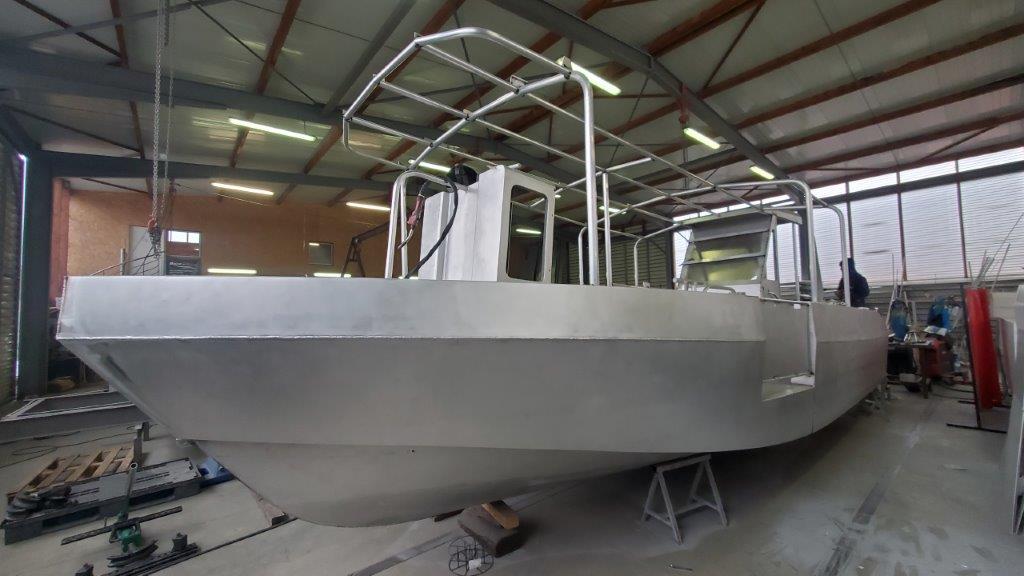Construction du nouveau bateau 7 pour la plongée à La Réunion